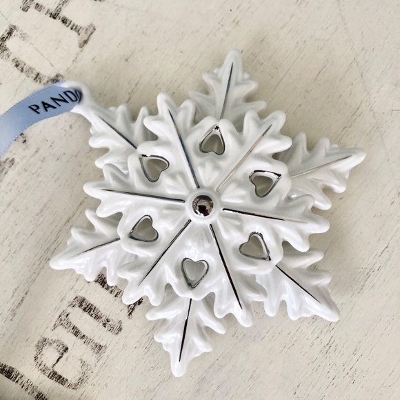 Pandora, 2015, Snowflake, Christmas, Ornament, Porcelain, Like New - Picture 3 of 16
